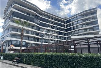 Bornova Avcılar Prestij’de 2+1 Full Eşyalı Kiracısız Satılık Daire