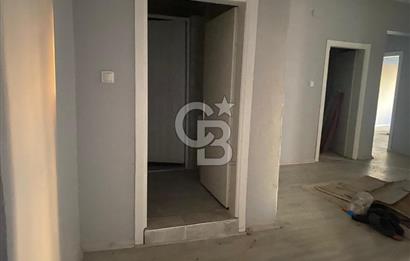 HENDEK ÇARŞI MERKEZİNDE 4+1 KİRALIK İŞ YERİ & OFİS