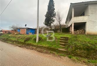 HENDEK ÇOBANYATAK KÖYÜNDE SATILIK 10,345 M2 ARSA, EV & FINDIKLIK