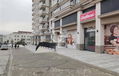 Bahçeşehir'de Hızla Büyüyen Bölge: Satılık Geniş Vitrinli Dükkan