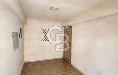 SEYREK DE ÜNİVERSİTE YAKINI SATILIK GENİŞ 2+1 DAİRE
