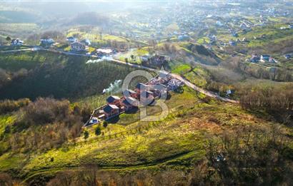 Sakarya Akyazı Şerefiye Köyü Satılık Villa