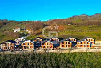 Sakarya Akyazı Şerefiye Köyü Satılık Villa