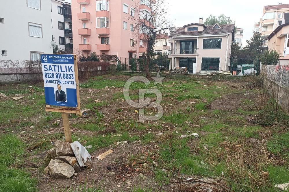 YALOVA ÇİFTLİKKÖY SAHİL'DE 4 KAT İMARLI 450 M2 İMARLI ARSA