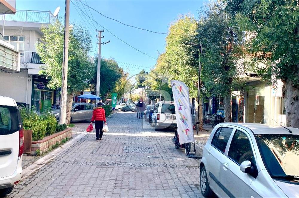 KARABAĞLAR MERKEZDE SATILIK ARSA