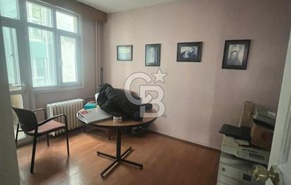Tunus Sokak Atatürk Bulvarı Cepheli Satılık Ofis