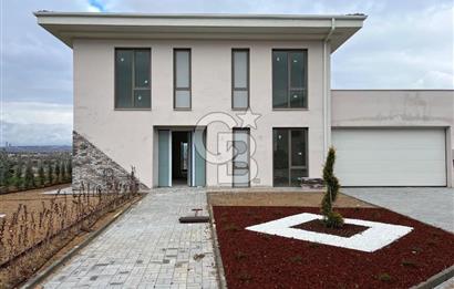 CB VİZYONDAN MORA MANZARA EVLERİNDEN SATILIK VİLLA