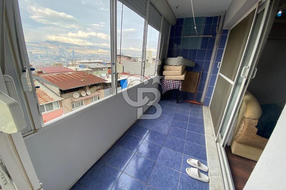 KONAK ULUBATLI mahallesi BAKIMLI SATILIK 2+1 DAİRE