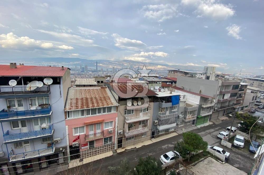 KONAK ULUBATLI mahallesi BAKIMLI SATILIK 2+1 DAİRE