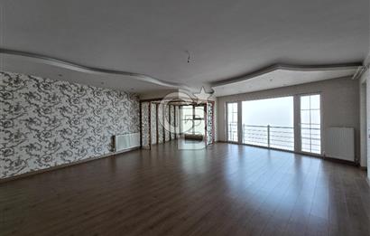 BAĞLICA'DA SİTE İÇİNDE 5+1 NET 235 m2 LÜKS KİRALIK DAİRE