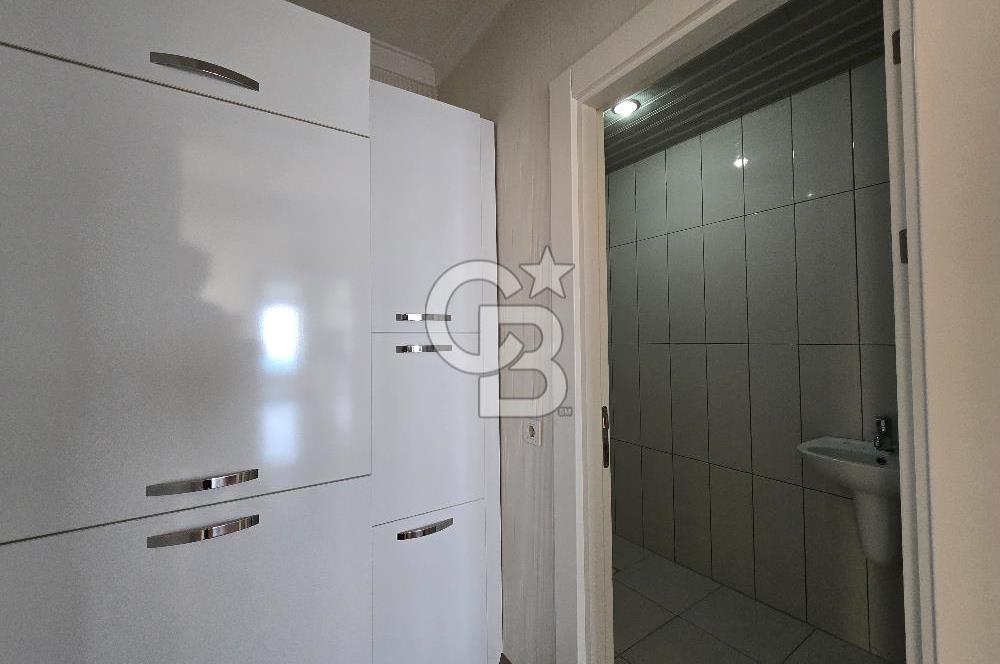 BAĞLICA'DA SİTE İÇİNDE 5+1 NET 235 m2 LÜKS KİRALIK DAİRE
