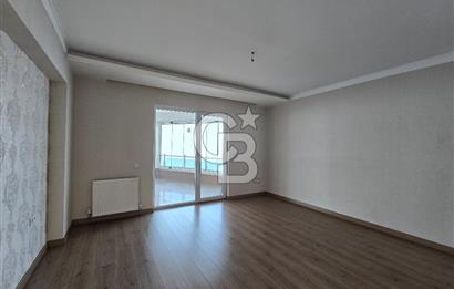 BAĞLICA'DA SİTE İÇİNDE 5+1 NET 235 m2 LÜKS KİRALIK DAİRE