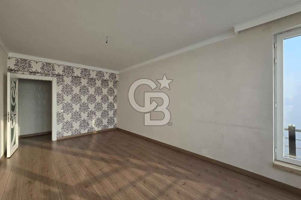 BAĞLICA'DA SİTE İÇİNDE 5+1 NET 235 m2 LÜKS KİRALIK DAİRE