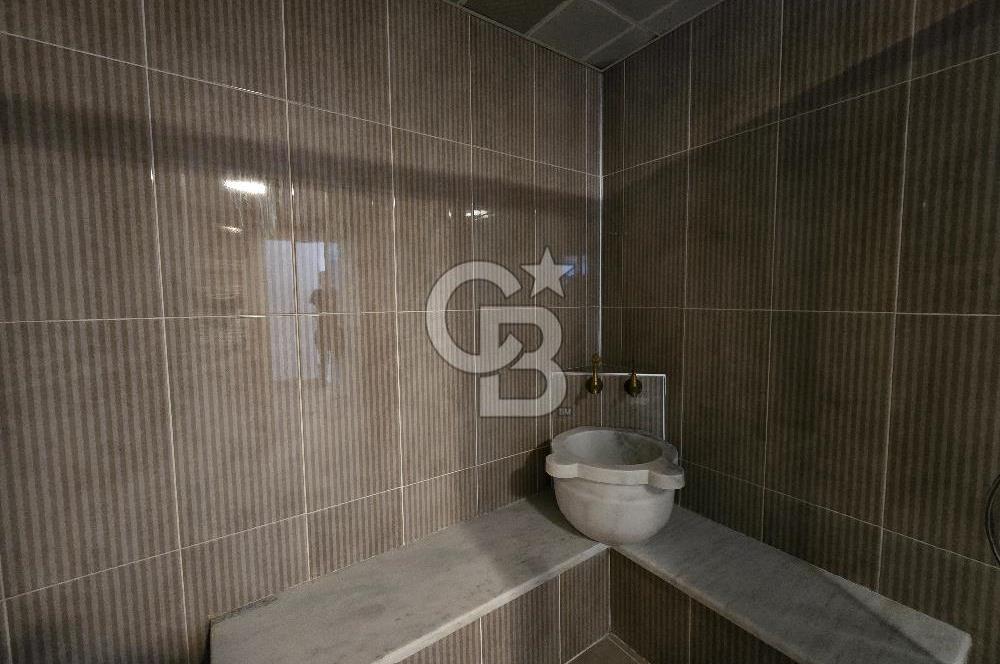BAĞLICA'DA SİTE İÇİNDE 5+1 NET 235 m2 LÜKS KİRALIK DAİRE