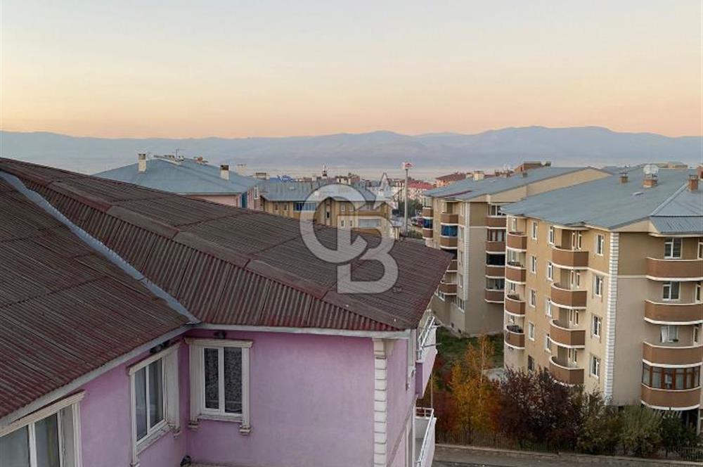 https://www.sahibinden.com/ilan/emlak-konut-satilik-cb-ata-dan-erzurum-sukrupasa-girisinde-satilik-3-plus1-daire-1220000662/detay/