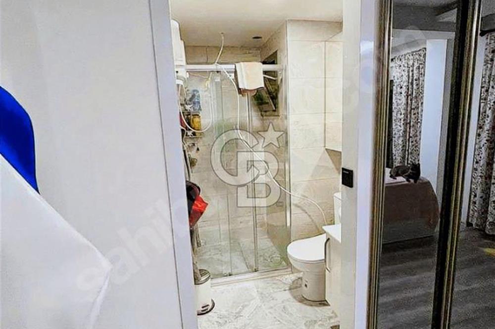 KARŞIYAKA DENİZE YÜRÜME MESAFESİNDE SATILIK DAİRE