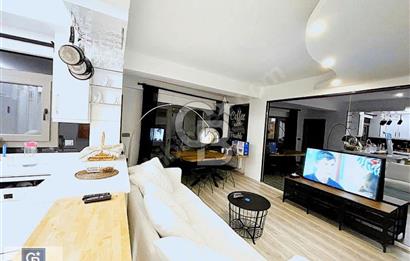 KARŞIYAKA DENİZE YÜRÜME MESAFESİNDE SATILIK DAİRE