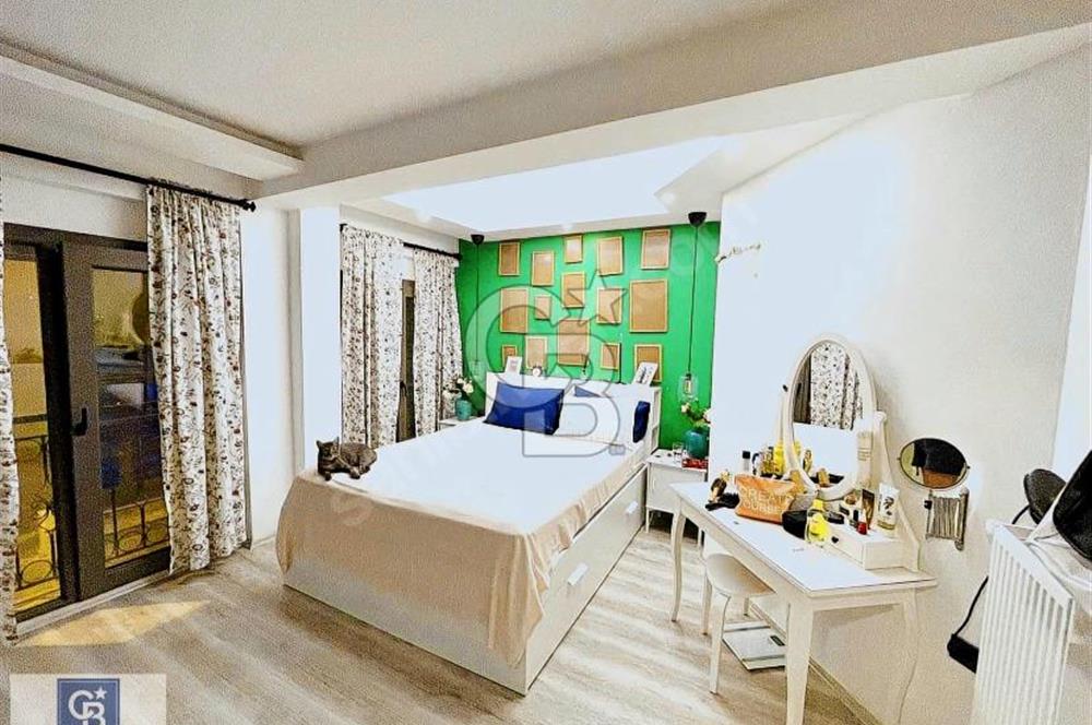 KARŞIYAKA DENİZE YÜRÜME MESAFESİNDE SATILIK DAİRE