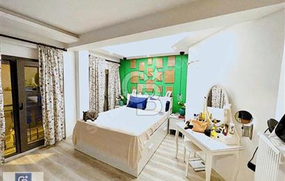 KARŞIYAKA DENİZE YÜRÜME MESAFESİNDE SATILIK DAİRE