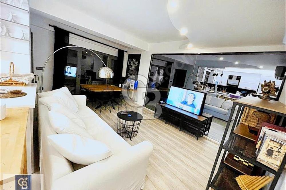 KARŞIYAKA DENİZE YÜRÜME MESAFESİNDE SATILIK DAİRE