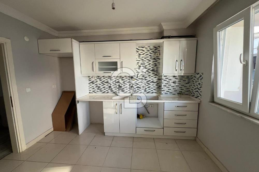 CB TOWER KARTEPE F.S.M'DE CADDE ÜZERİ GENİŞ 4+1 SATILIK DAİRE