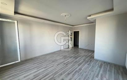 CB TOWER KARTEPE F.S.M'DE CADDE ÜZERİ GENİŞ 4+1 SATILIK DAİRE