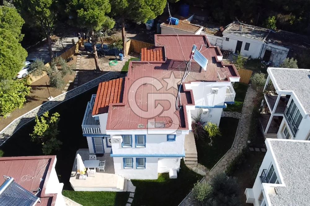 Eski Foça’da Satılık Ruhsatlı Butik Otel, Motel  işletmesi