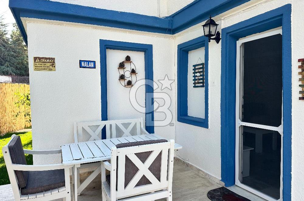 Eski Foça’da Satılık Ruhsatlı Butik Otel, Motel  işletmesi