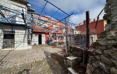 BÜNYAN KARAKAYA'DA 22 KAPALI ODASI BULUNAN KÖY EVİ