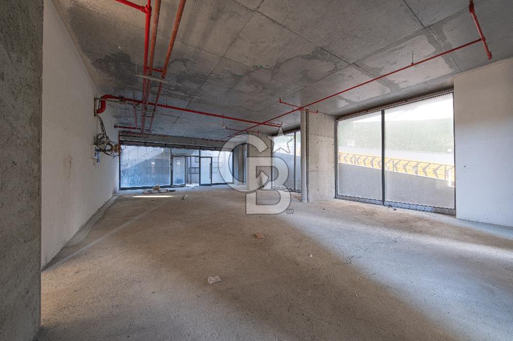 Ümraniye Seba Hayat Sitesi 152m² Satılık Dükkan