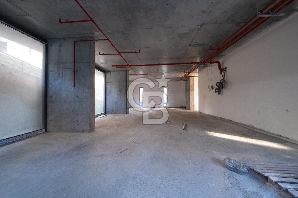 Ümraniye Seba Hayat Sitesi 152m² Satılık Dükkan