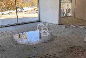 KAĞITHANE VERA RESIDENCE'TA KİRALIK 63 M² KÖŞE DÜKKAN