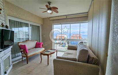 Kuşadası Ege Mahallesinde Havuzlu Sitede Deniz Manzaralı 4+1 Bakımlı Daire