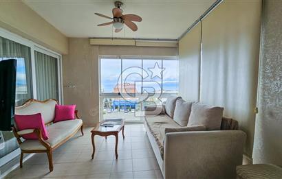 Kuşadası Ege Mahallesinde Havuzlu Sitede Deniz Manzaralı 4+1 Bakımlı Daire