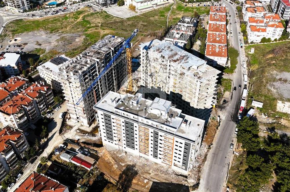 İZMİR KARABAĞLAR VATAN MAH. NUS ARTE SİTESİNDE SATILIK 2+1 DAİRE