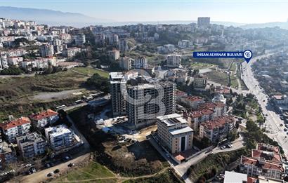 İZMİR KARABAĞLAR VATAN MAH. NUS ARTE SİTESİNDE SATILIK 2+1 DAİRE