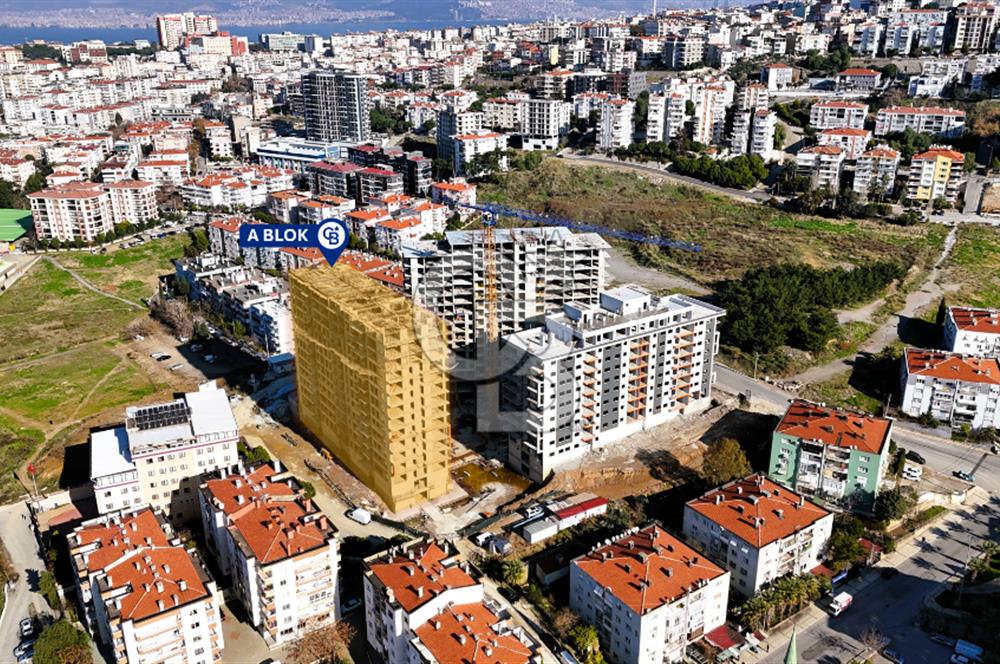 İZMİR KARABAĞLAR VATAN MAH. NUS ARTE SİTESİNDE SATILIK 2+1 DAİRE