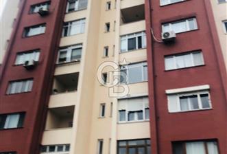 Oyak Sitesi Ayazağa’da Yüksek Şerefiyeli, Kapanmaz Manzaralı Satılık 3+1 Daire