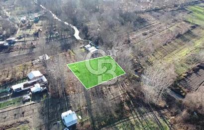SATILIK SU KENARI 661 M2 BAHÇE