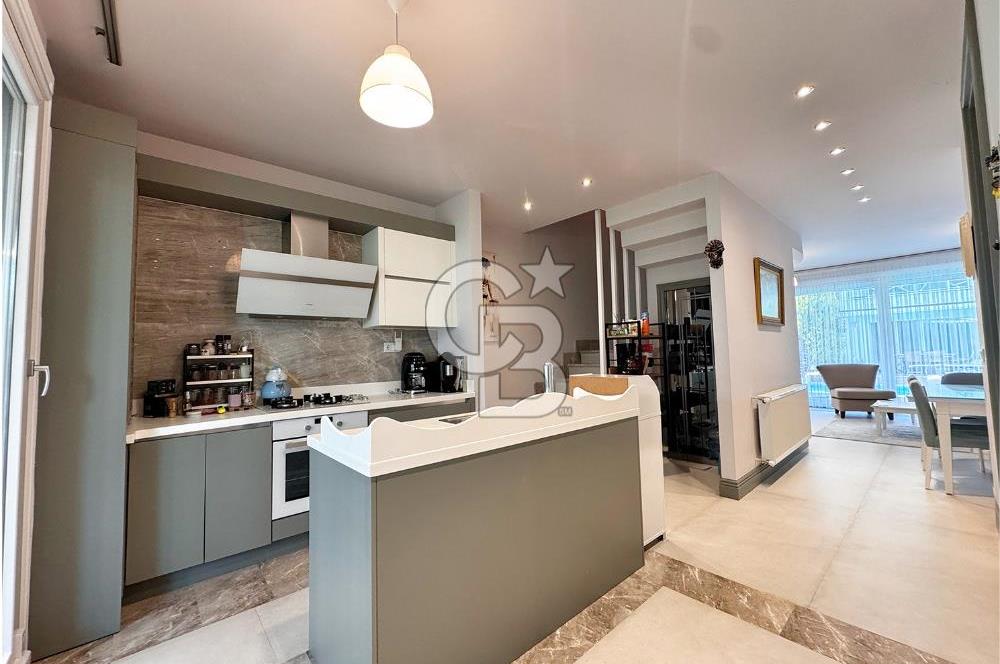 Çanakkale Dardanos Çeşmi Bülbül Sitesinde 3+1 Satılık Villa