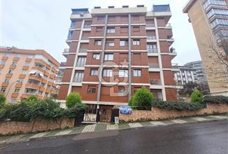 Adatepe'de 6 Yaşında Genç Binada Satılık 3+1 Daire