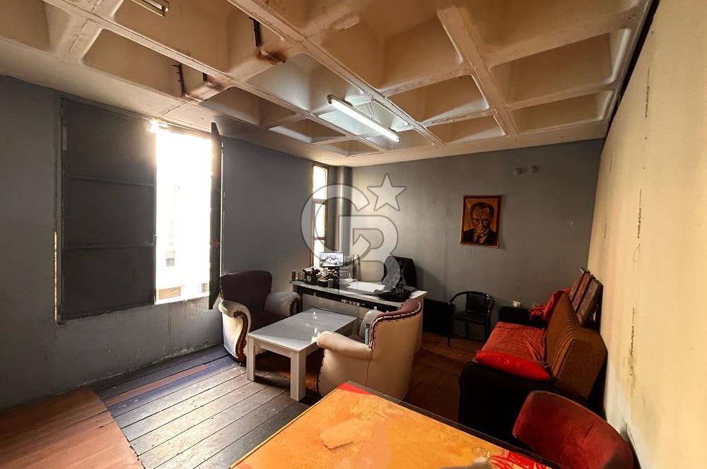 İZMİR BORNOVA MTK SİTESİNDE SATILIK 400M2 4 KATLI ATÖLYE
