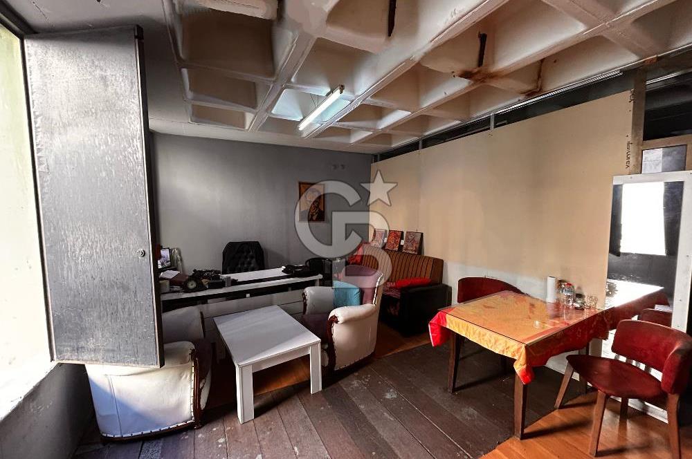 İZMİR BORNOVA MTK SİTESİNDE SATILIK 400M2 4 KATLI ATÖLYE
