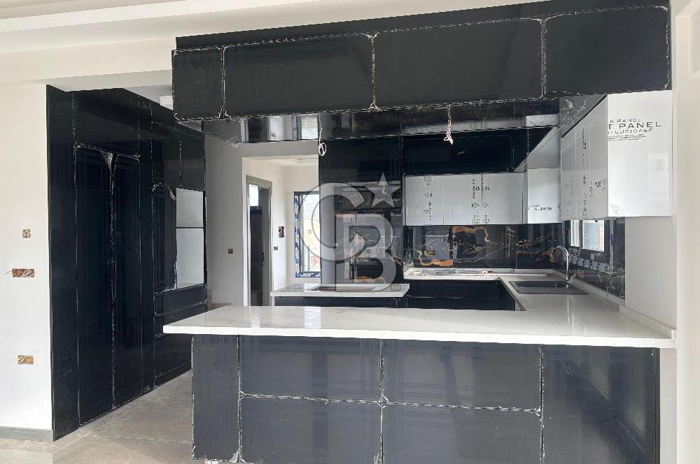 CB Yalı'dan Seyrek Günerli Mah. De Satılık Villa