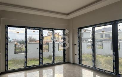 CB Yalı'dan Seyrek Günerli Mah. De Satılık Villa