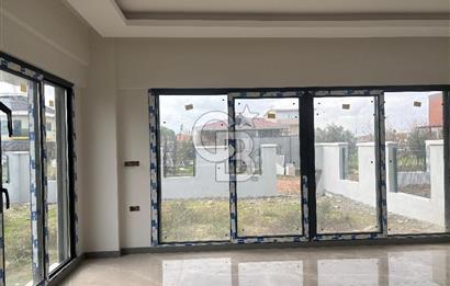 CB Yalı'dan Seyrek Günerli Mah. De Satılık Villa