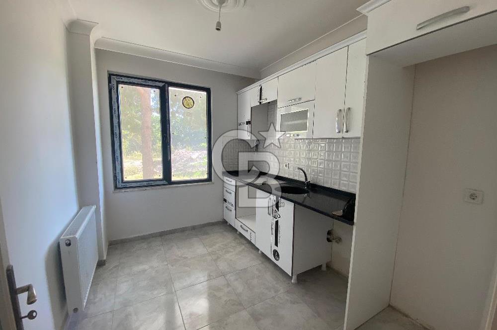 YALOVA İSMETPAŞA ÜÇ YILLIK BİNADA SATILIK 2+1 DAİRE 