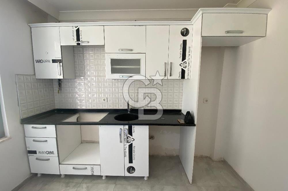 YALOVA İSMETPAŞA ÜÇ YILLIK BİNADA SATILIK 2+1 DAİRE 