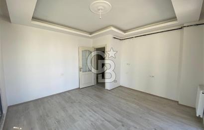 YALOVA İSMETPAŞA ÜÇ YILLIK BİNADA SATILIK 2+1 DAİRE 