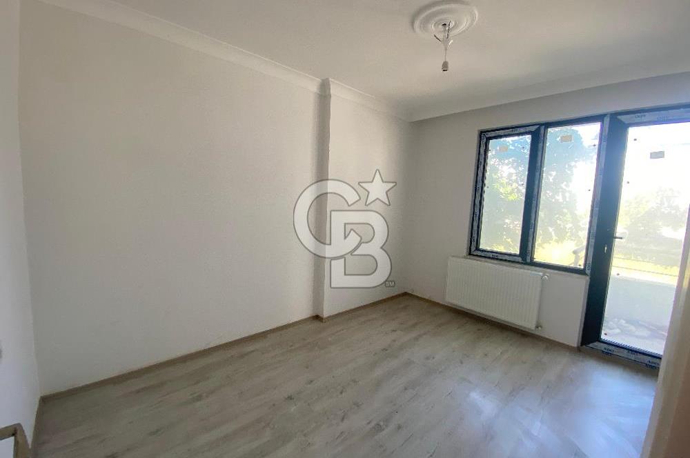 YALOVA İSMETPAŞA ÜÇ YILLIK BİNADA SATILIK 2+1 DAİRE 